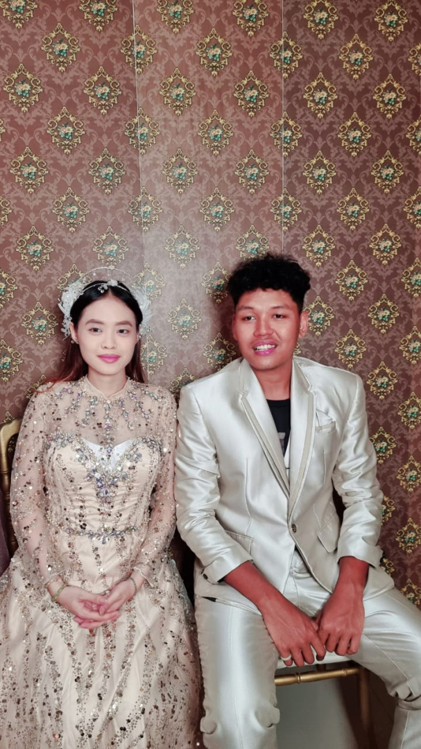 https://arraficlarisa.webnikah.com/dirmember/00000027/hasim000/photo-268524-314434-l-202410301040.jpg